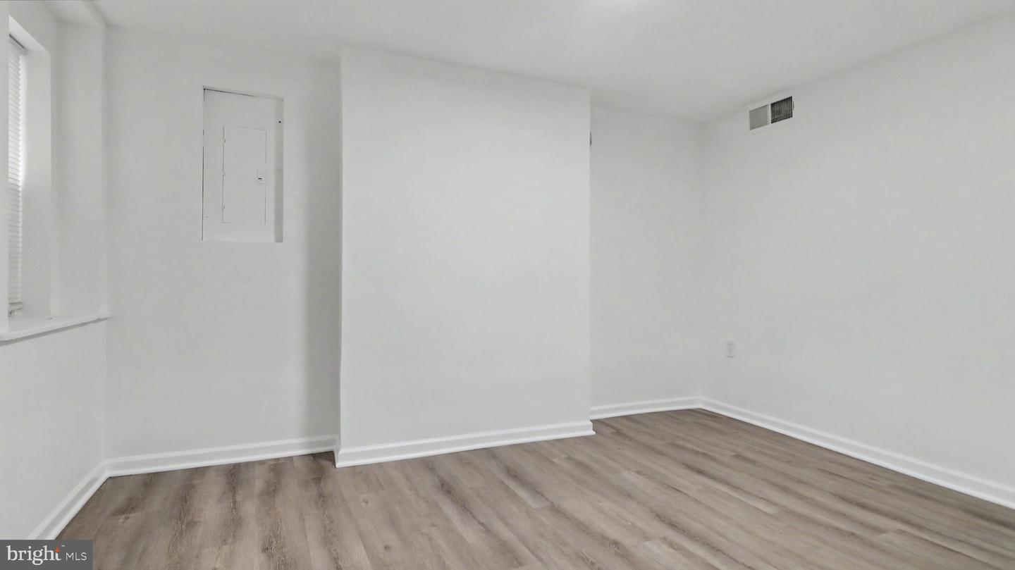 1028 Kenyon St Nw Property Photo 20