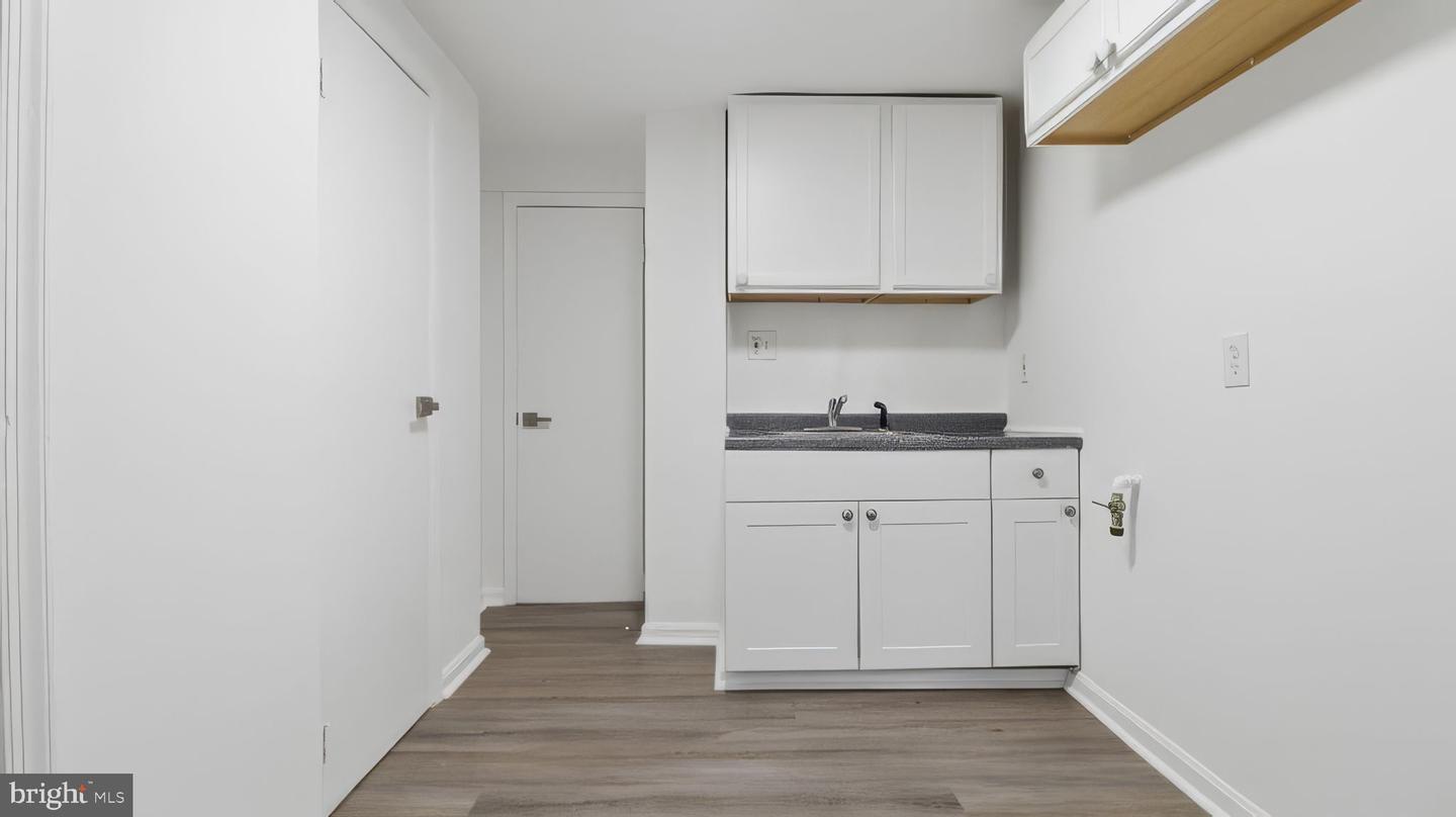 1028 Kenyon St Nw Property Photo 21