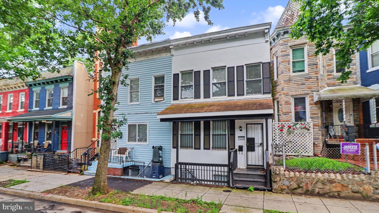 1028 Kenyon St Nw Property Photo 24