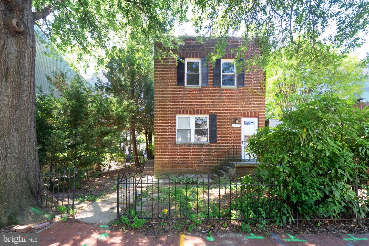 609 Independence Ave Se Property Photo 9