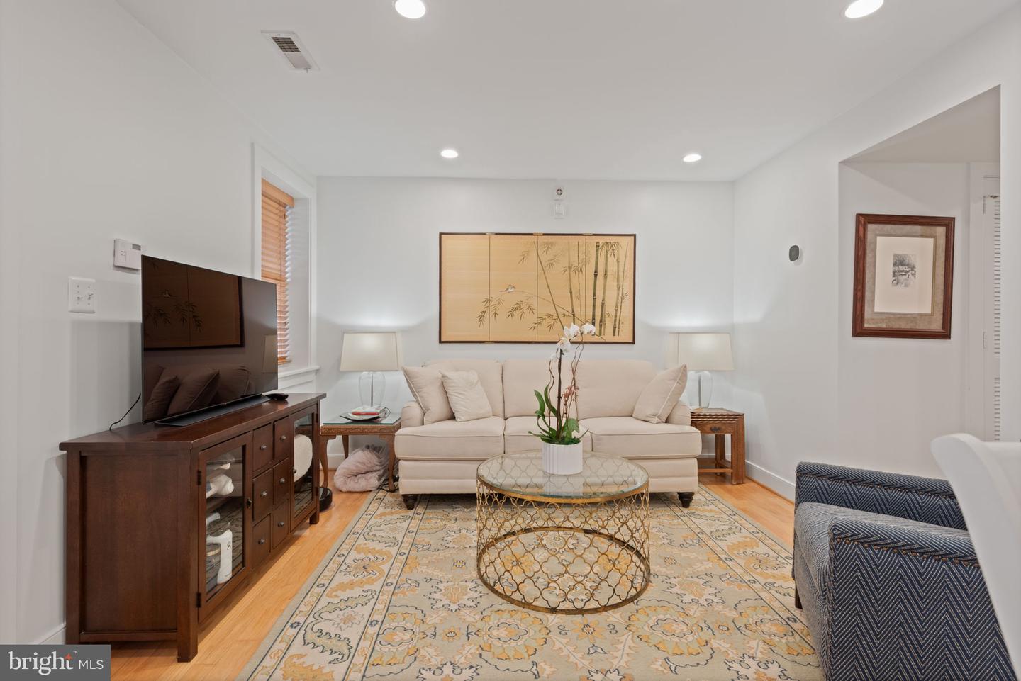 424 E Capitol St Ne #3 Property Photo 8