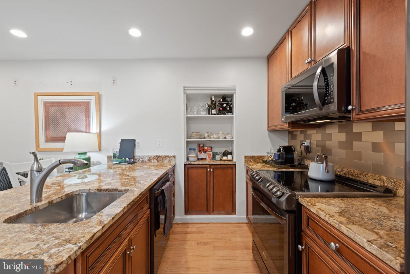 424 E Capitol St Ne #3 Property Photo 12
