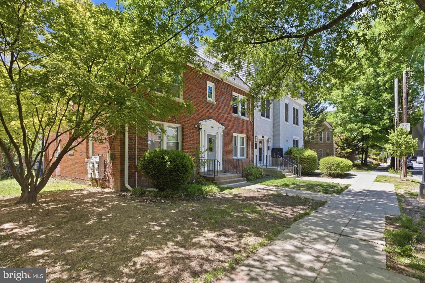1348 Nicholson St Nw Property Photo 3