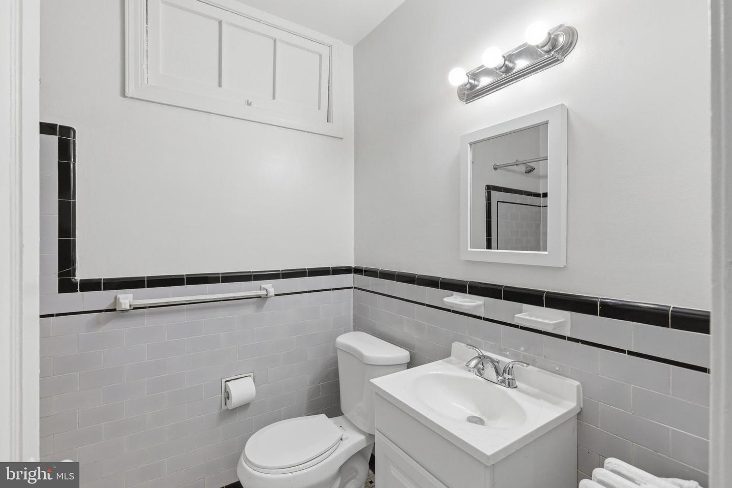 1348 Nicholson St Nw Property Photo 21