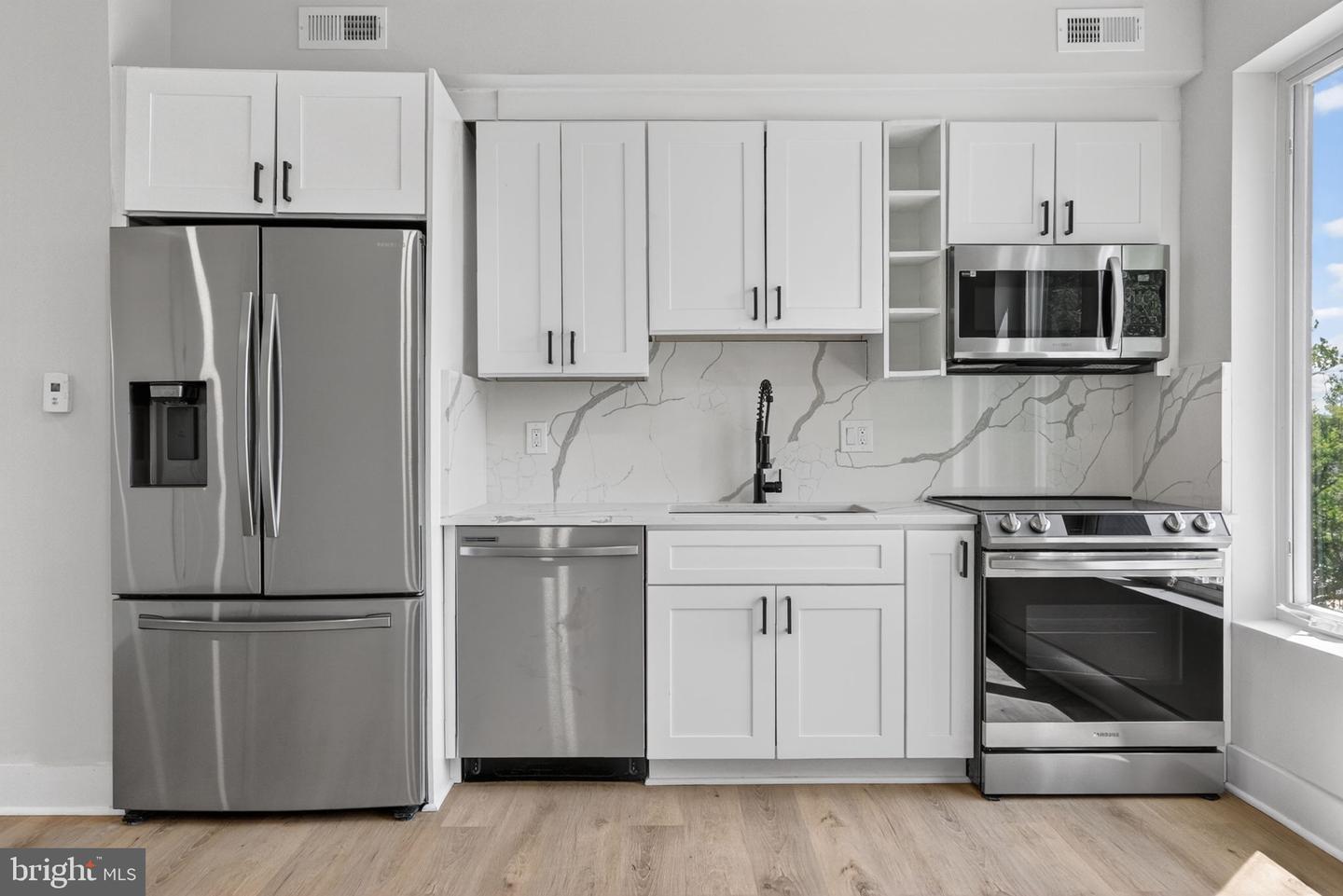 1915 Benning Rd Ne #(various Units) Property Photo 11