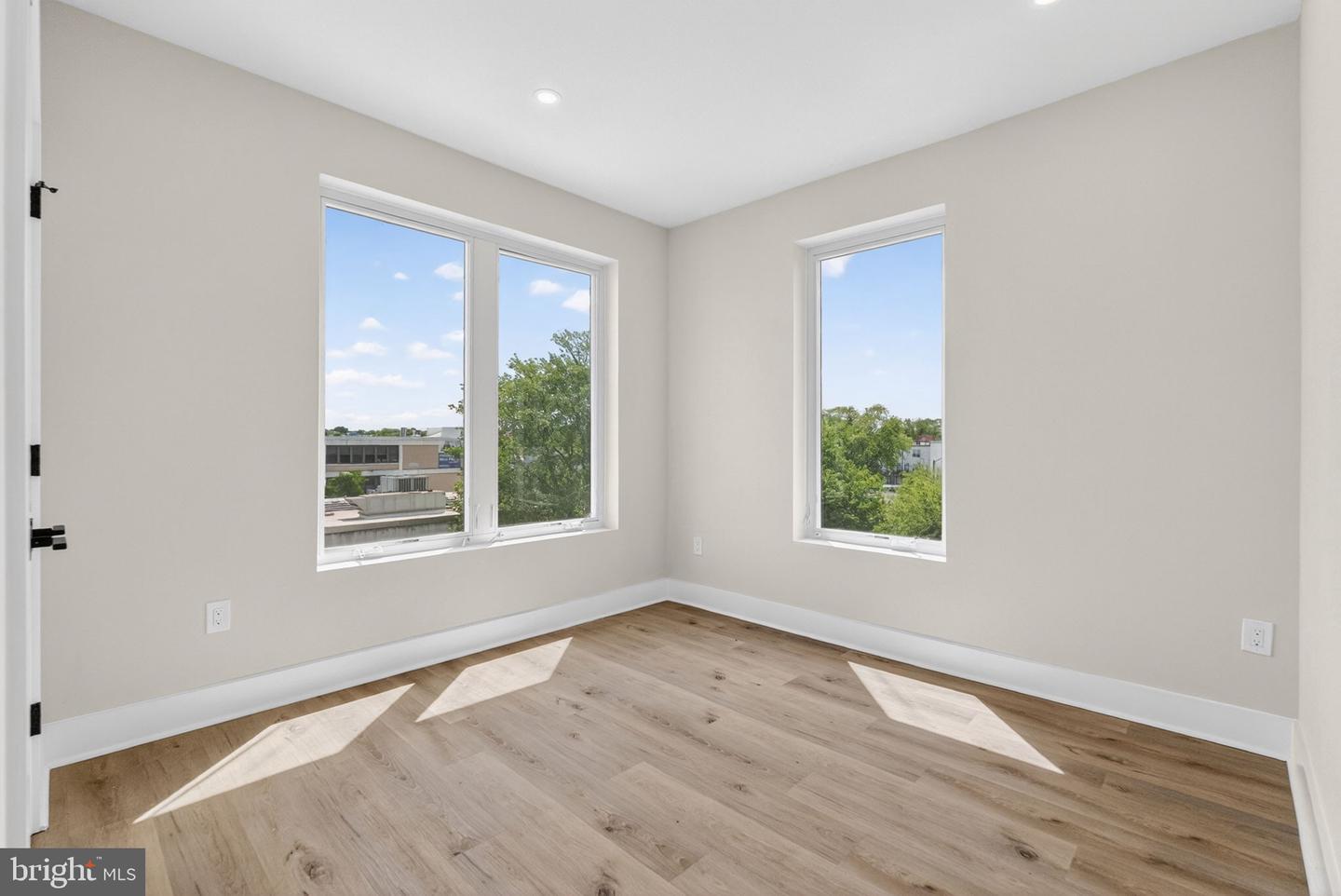 1915 Benning Rd Ne #(various Units) Property Photo 12