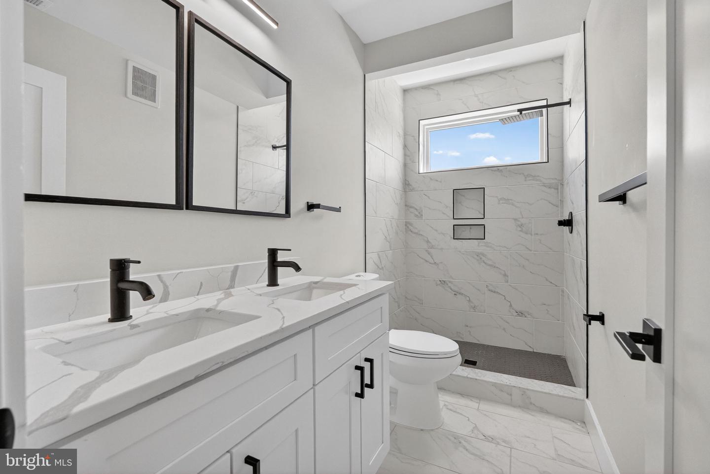 1915 Benning Rd Ne #(various Units) Property Photo 16