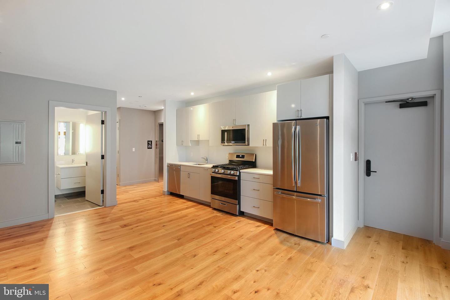 448 K St Nw #401 Property Photo 8