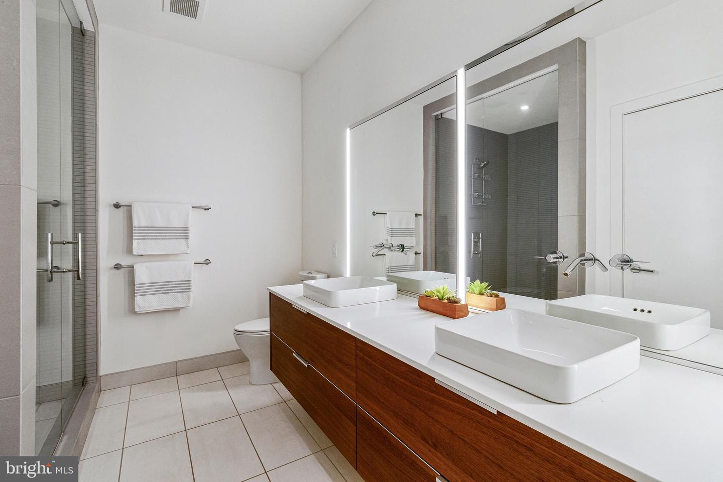 1932 9th St Nw #r401 Property Photo 10
