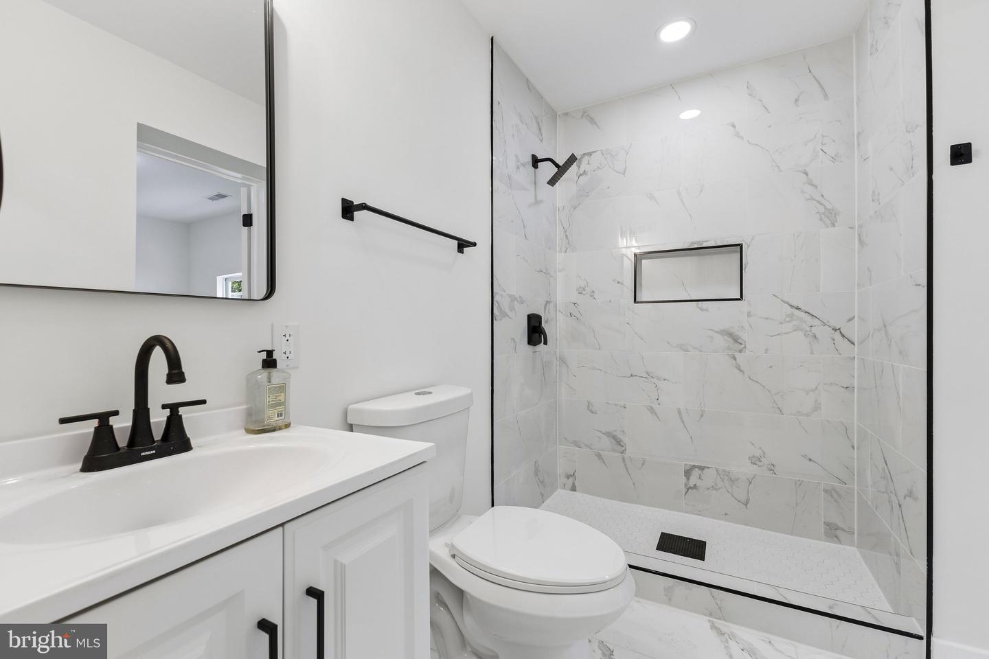 4620 Hanna Pl Se Property Photo 10