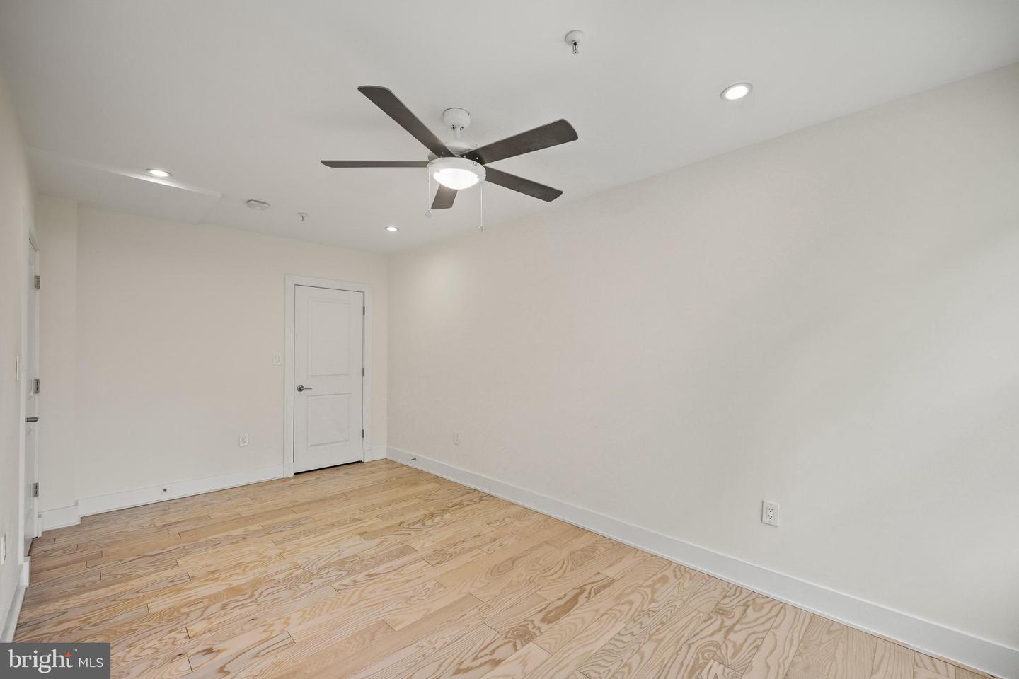 2101 11th St Nw #103 Property Photo 25