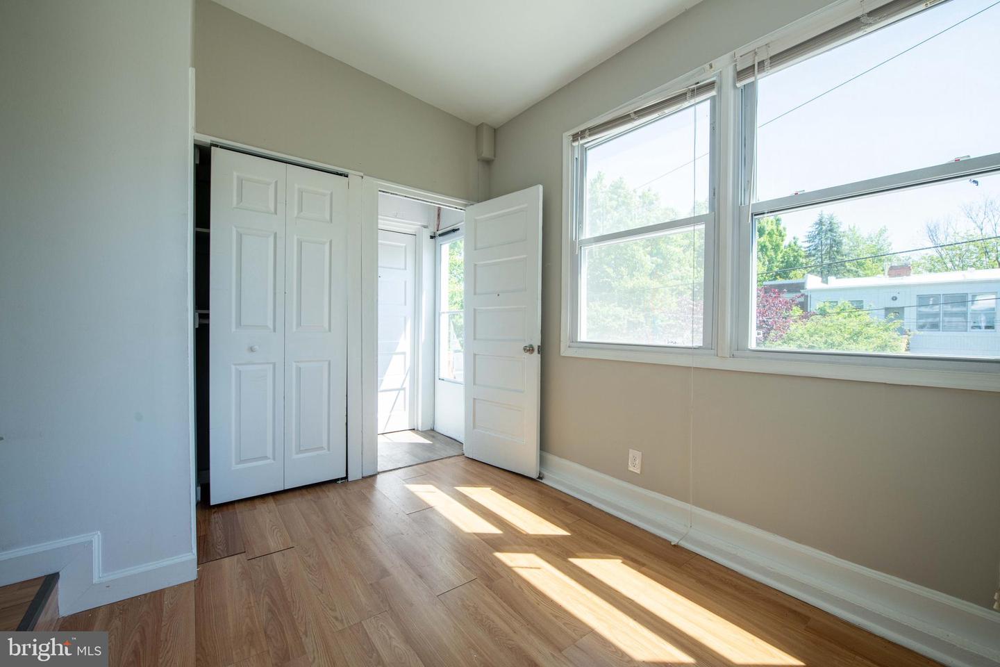 2241 40th Pl Nw Property Photo 63