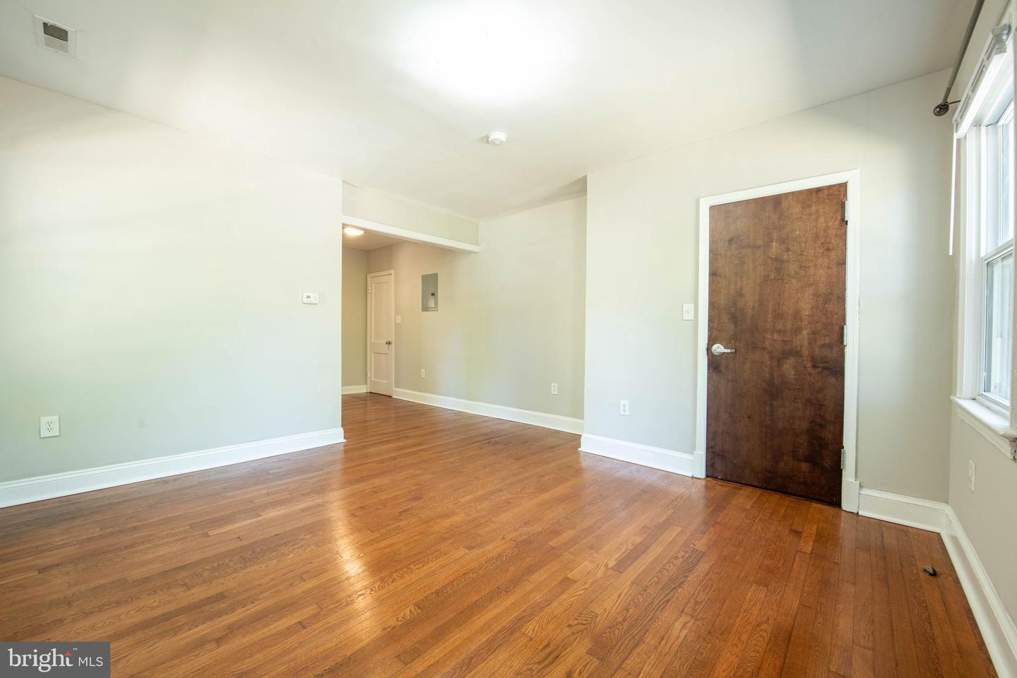 2241 40th Pl Nw Property Photo 66