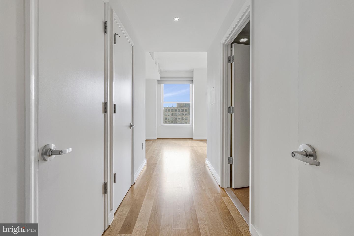 675 E St Nw #900 Property Photo 7