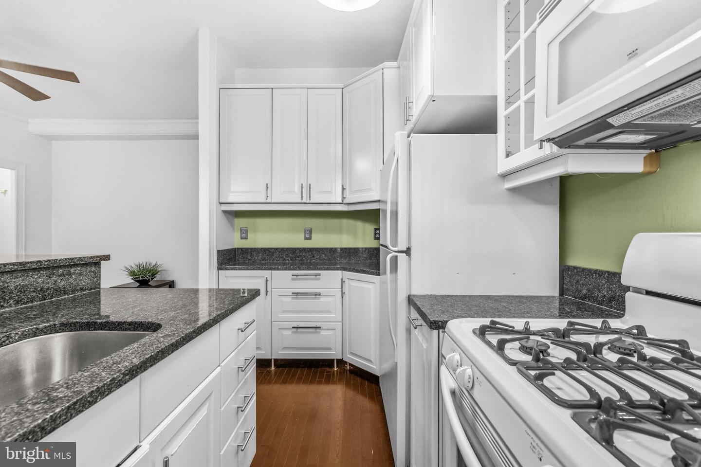 1526 17th St Nw #109 Property Photo 7