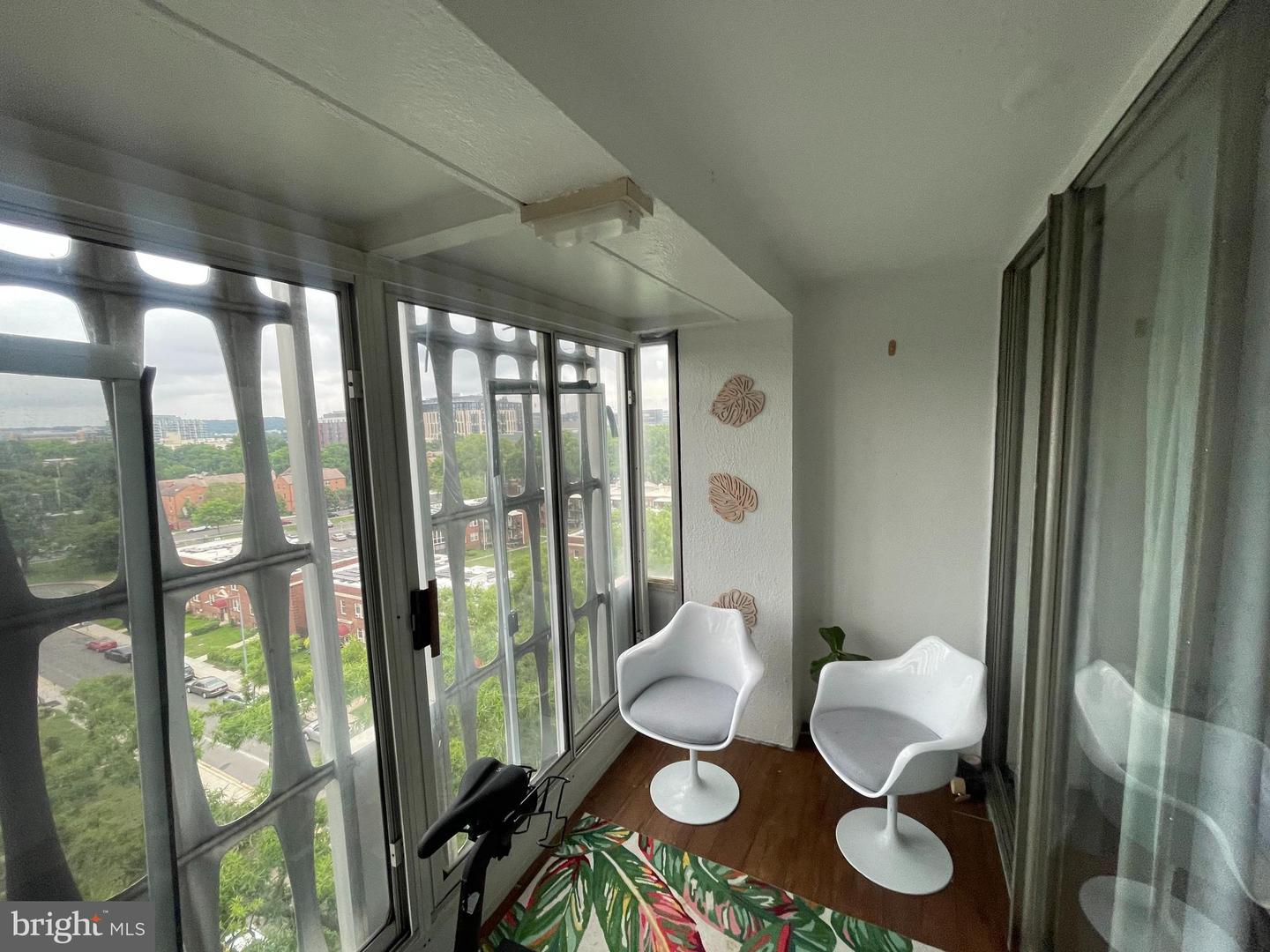 1311 Delaware Ave Sw #s833 Property Photo 5