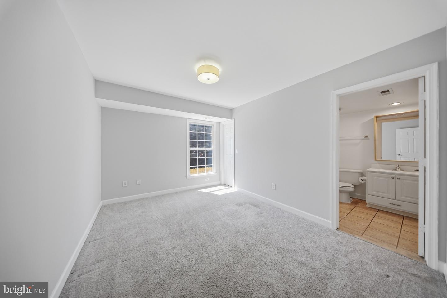 5414 1st Pl Nw #202 Property Photo 12