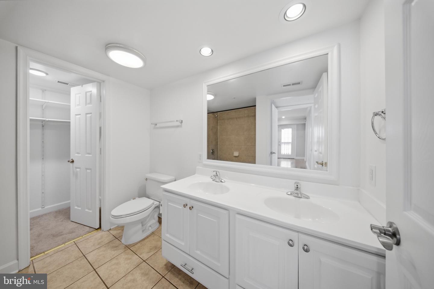 5414 1st Pl Nw #202 Property Photo 17