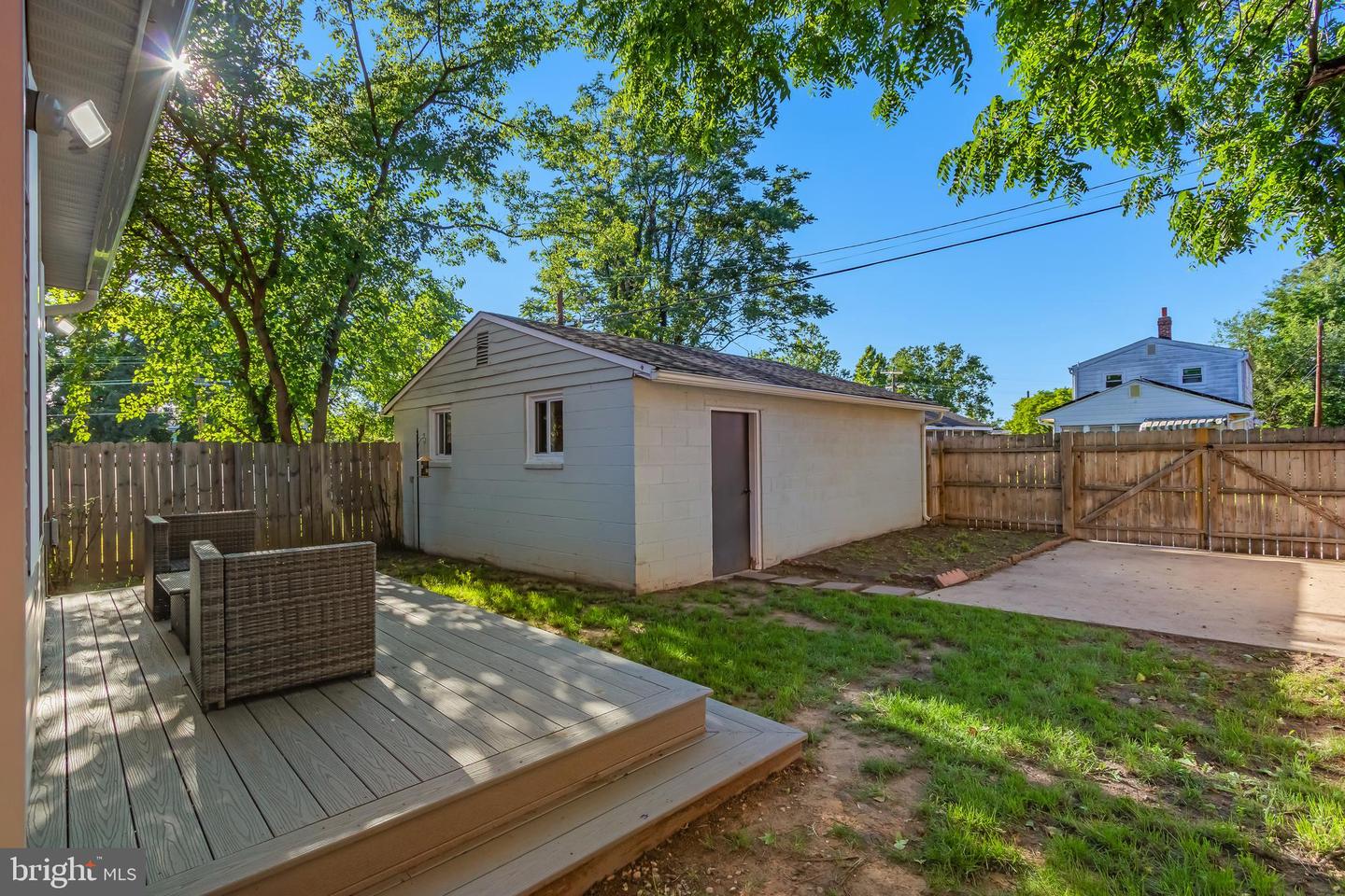 3116 E St Se Property Photo 25