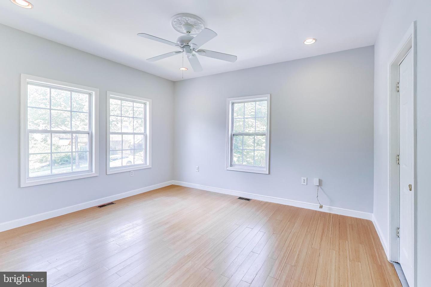 5713 Eads St Ne Property Photo 13