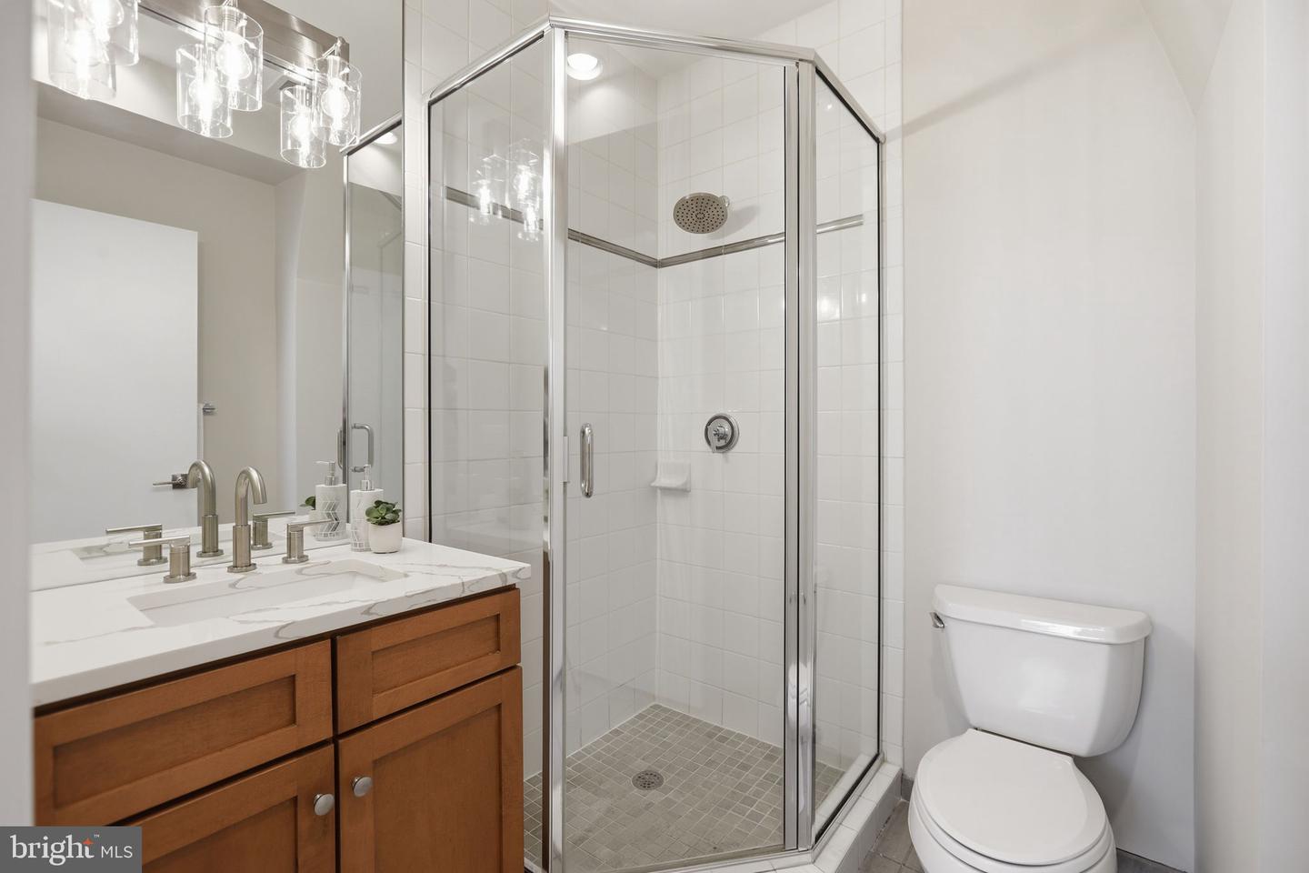1425 Euclid St Nw #14 Property Photo 14