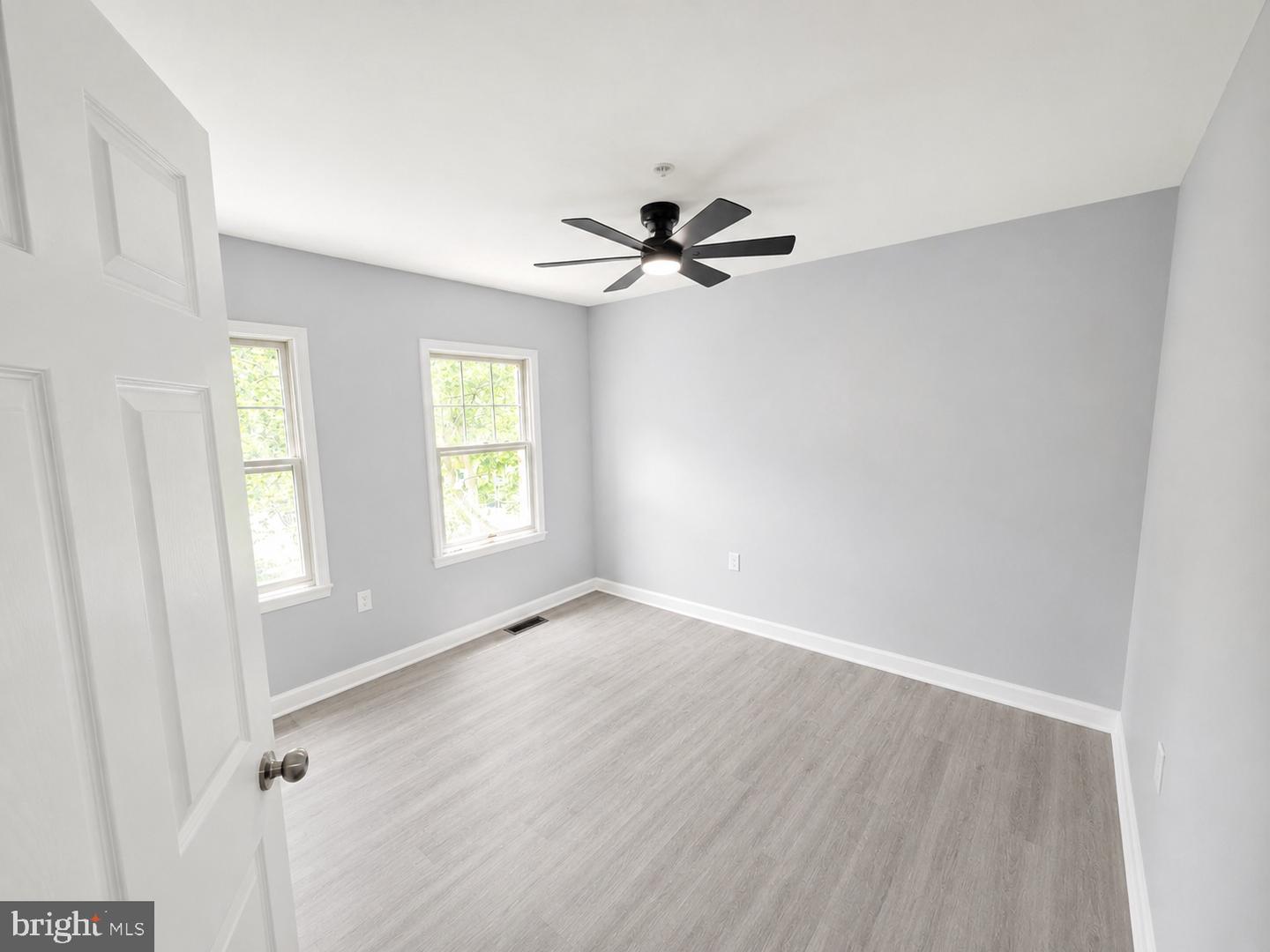 806 Hr Dr Se Property Photo 10