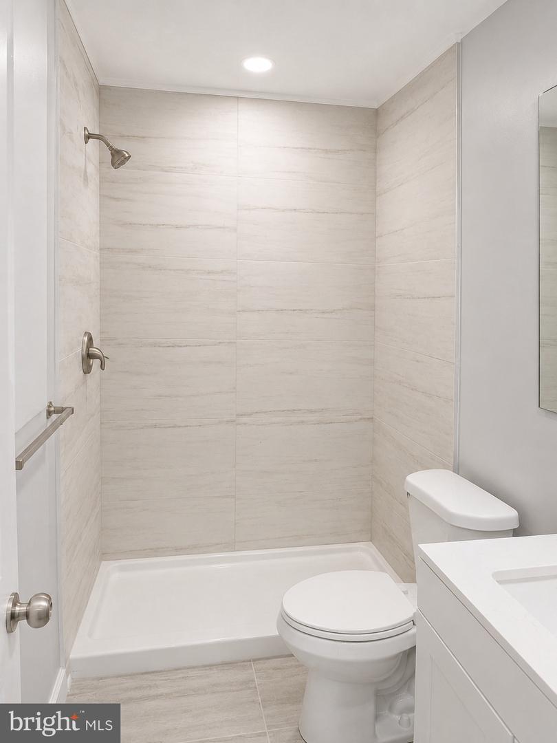 806 Hr Dr Se Property Photo 15