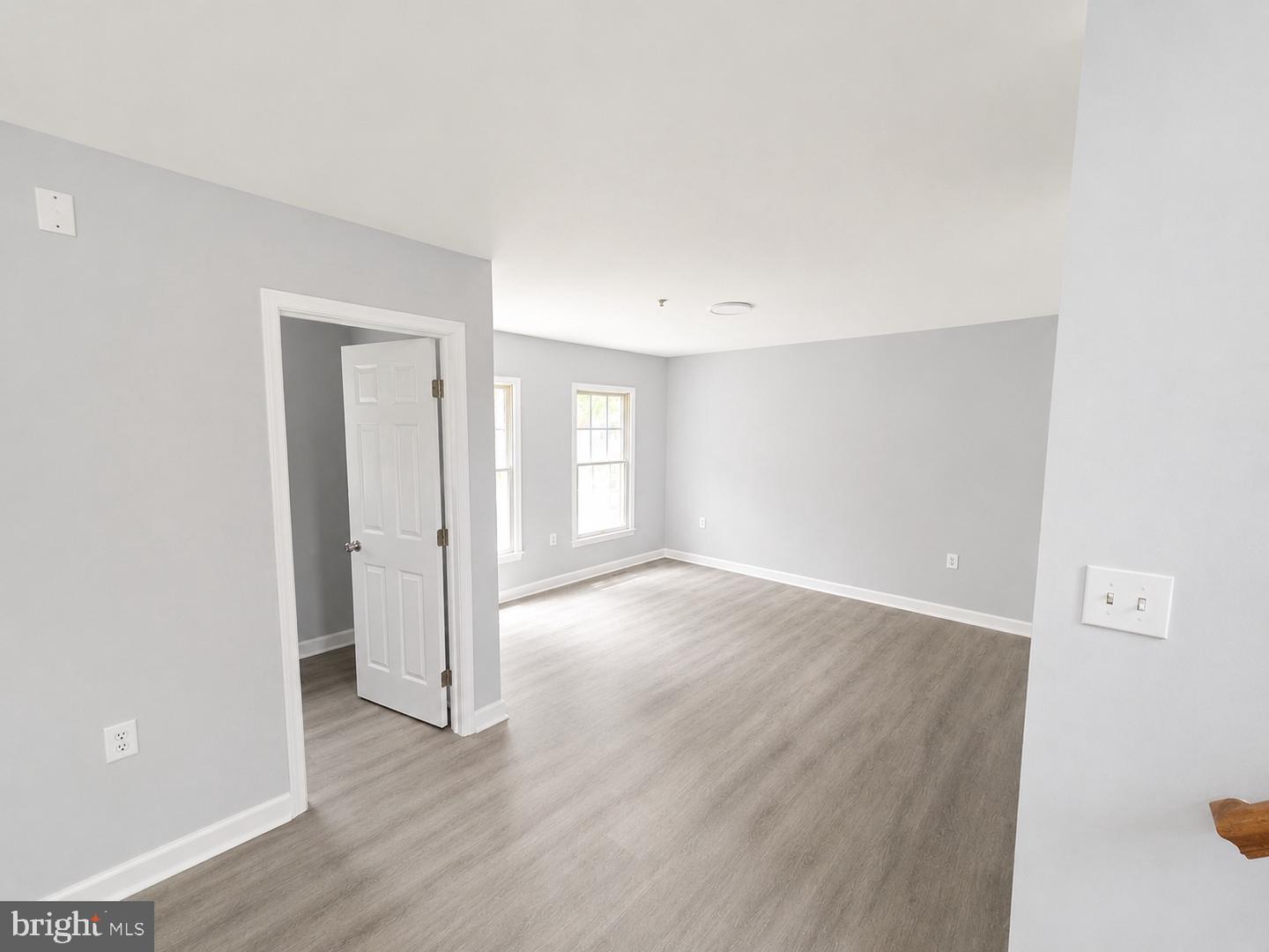 806 Hr Dr Se Property Photo 20