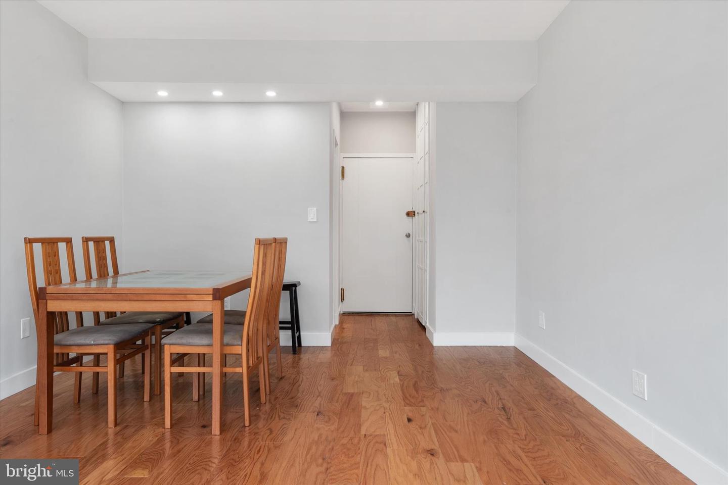 1711 Massachusetts Ave Nw #632 Property Photo 4