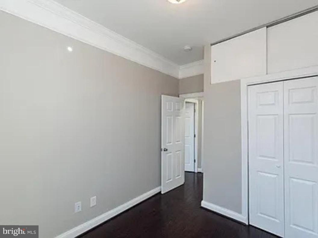 465 Luray Pl Nw Property Photo 5