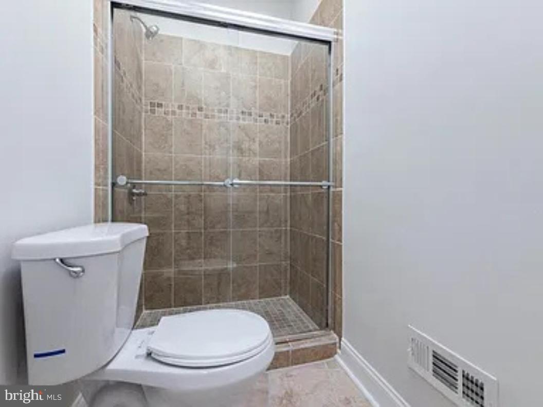 465 Luray Pl Nw Property Photo 20
