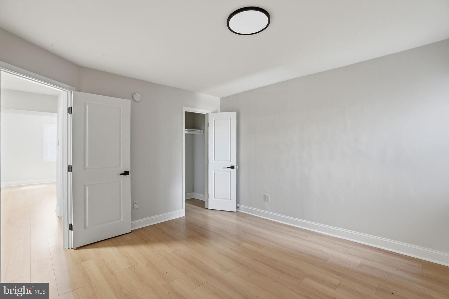 1250 Queen St Ne #1 Property Photo 10