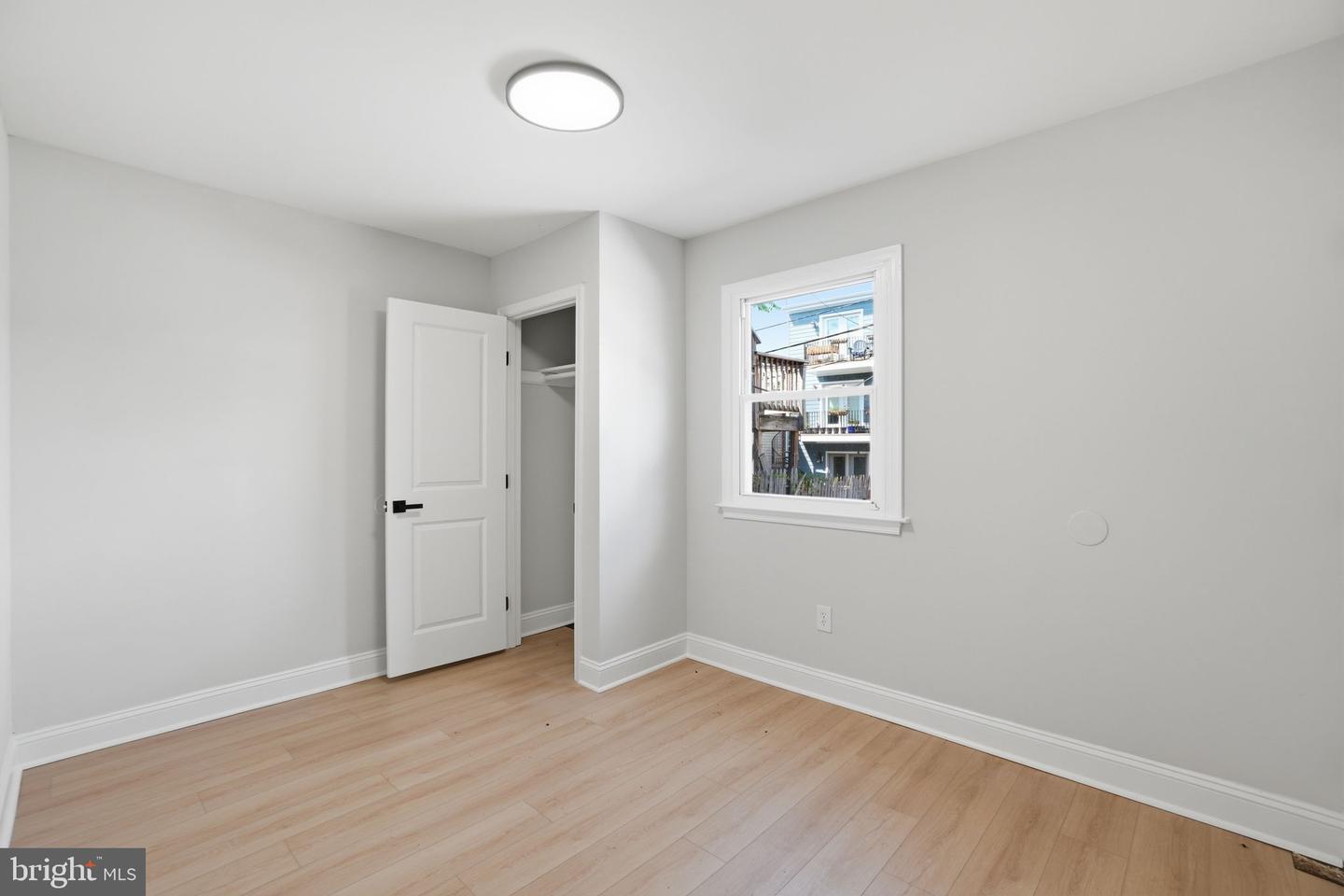 1250 Queen St Ne #1 Property Photo 11