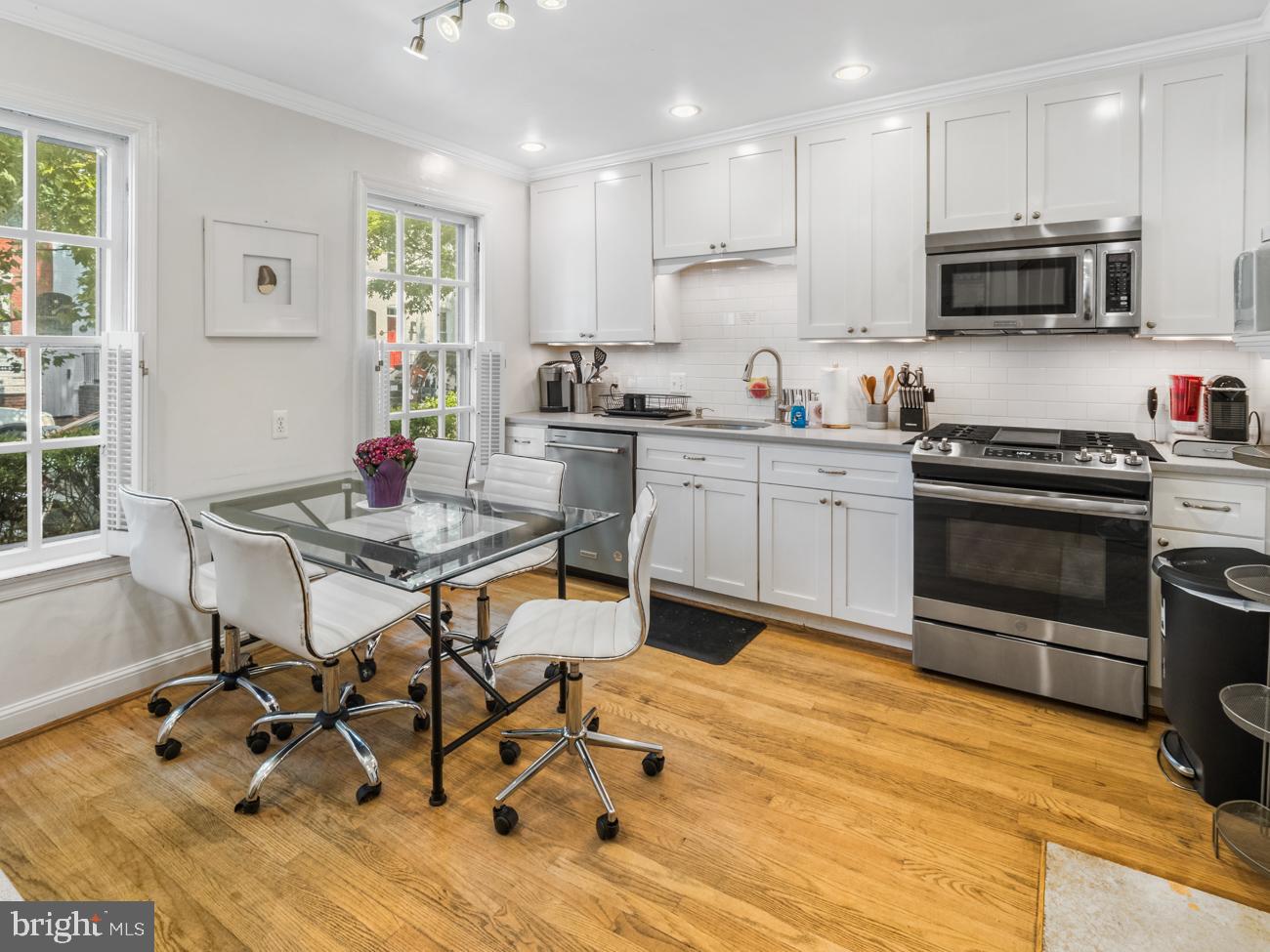 3424 O St Nw Property Photo 6