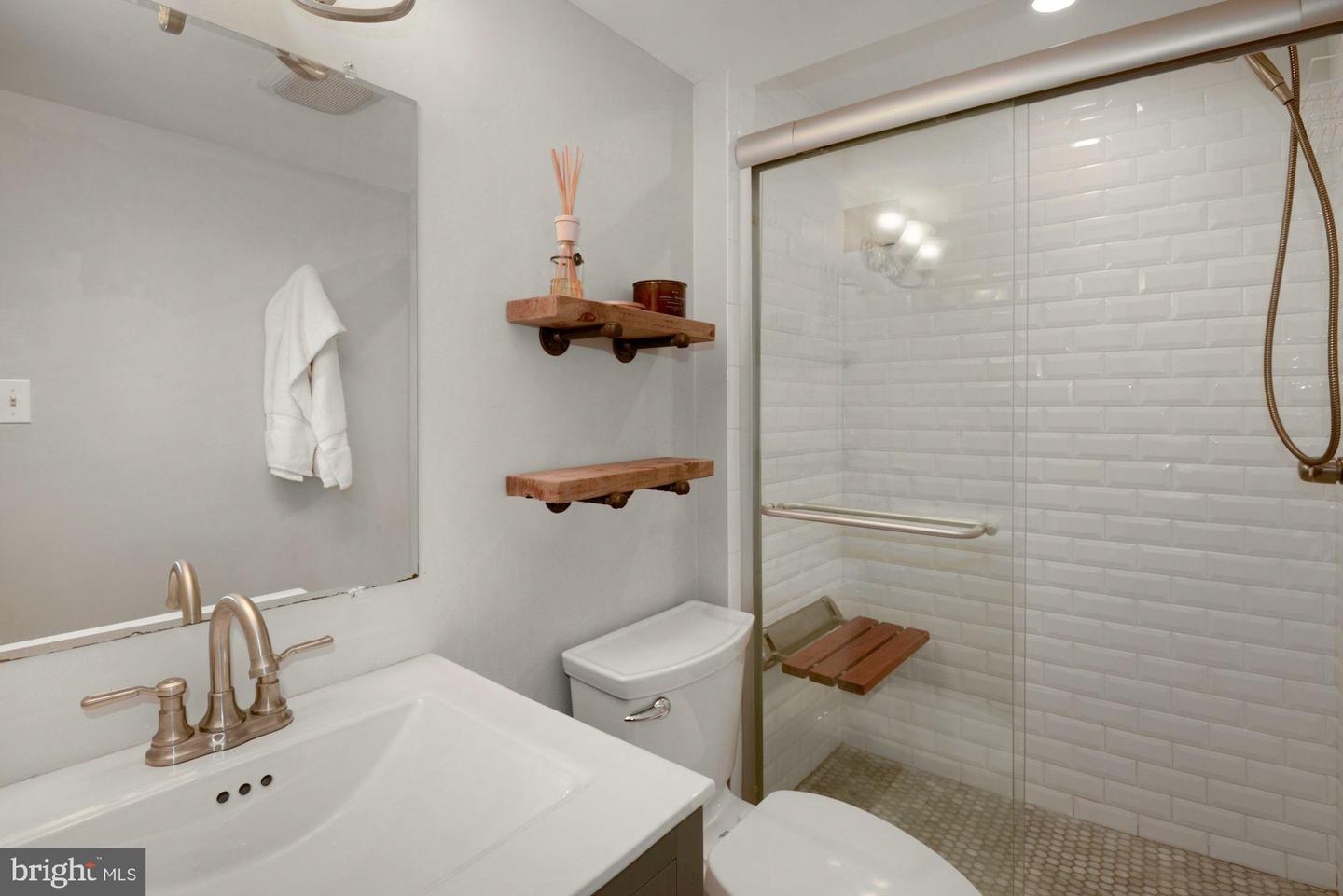 1718 Corcoran St Nw #5 Property Photo 12