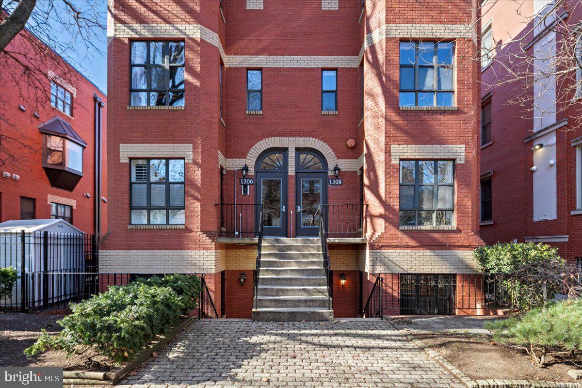1308 12TH ST NW #A Property Photo 1