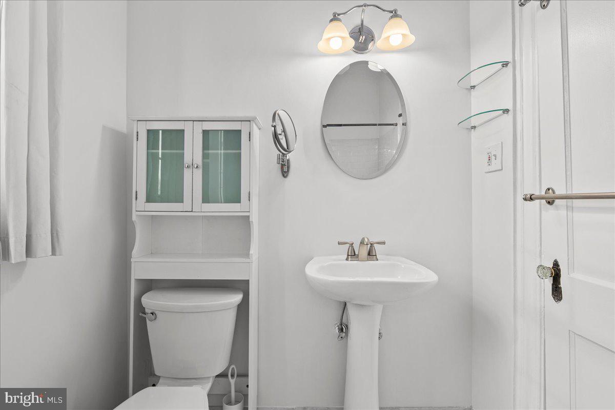 3100 Wisconsin Ave Nw #406 Property Photo 13