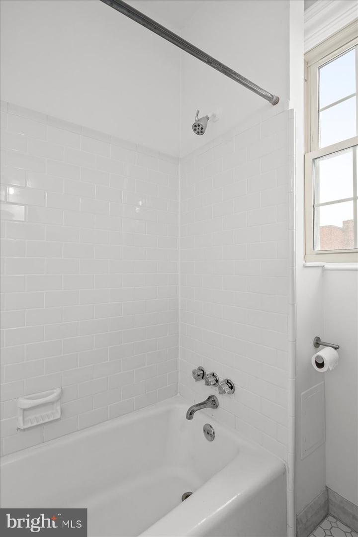 3100 Wisconsin Ave Nw #406 Property Photo 14