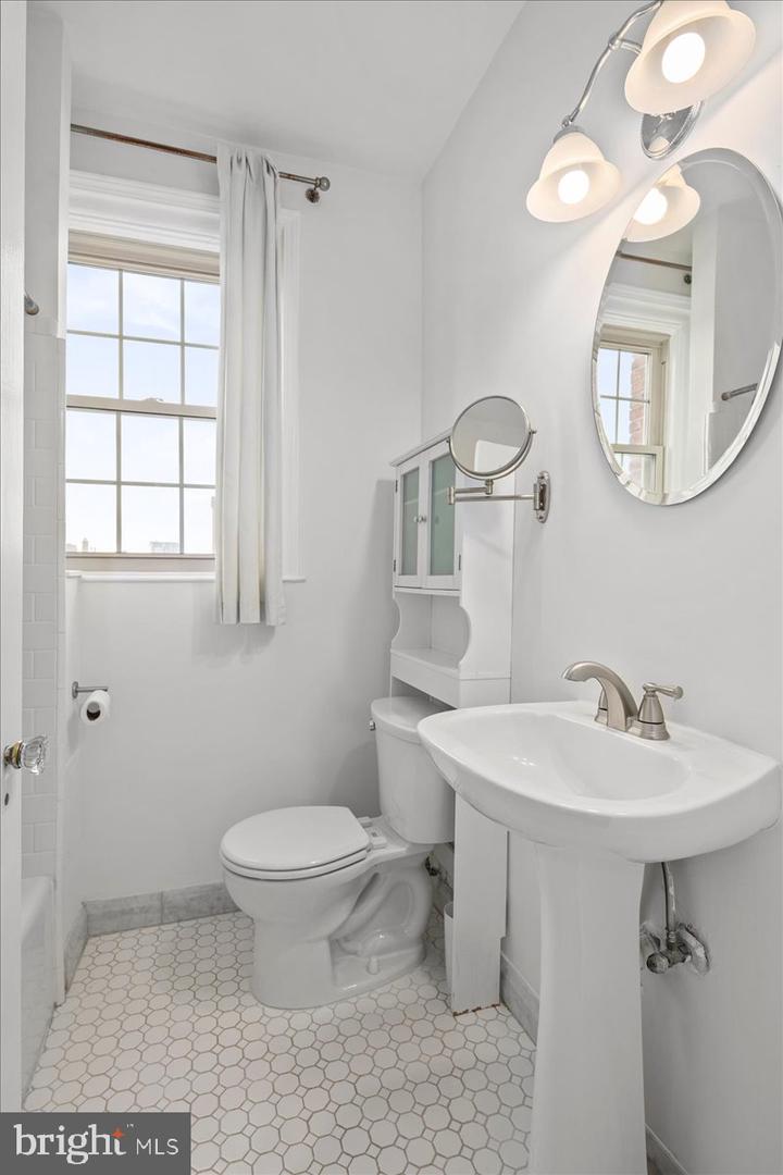 3100 Wisconsin Ave Nw #406 Property Photo 15