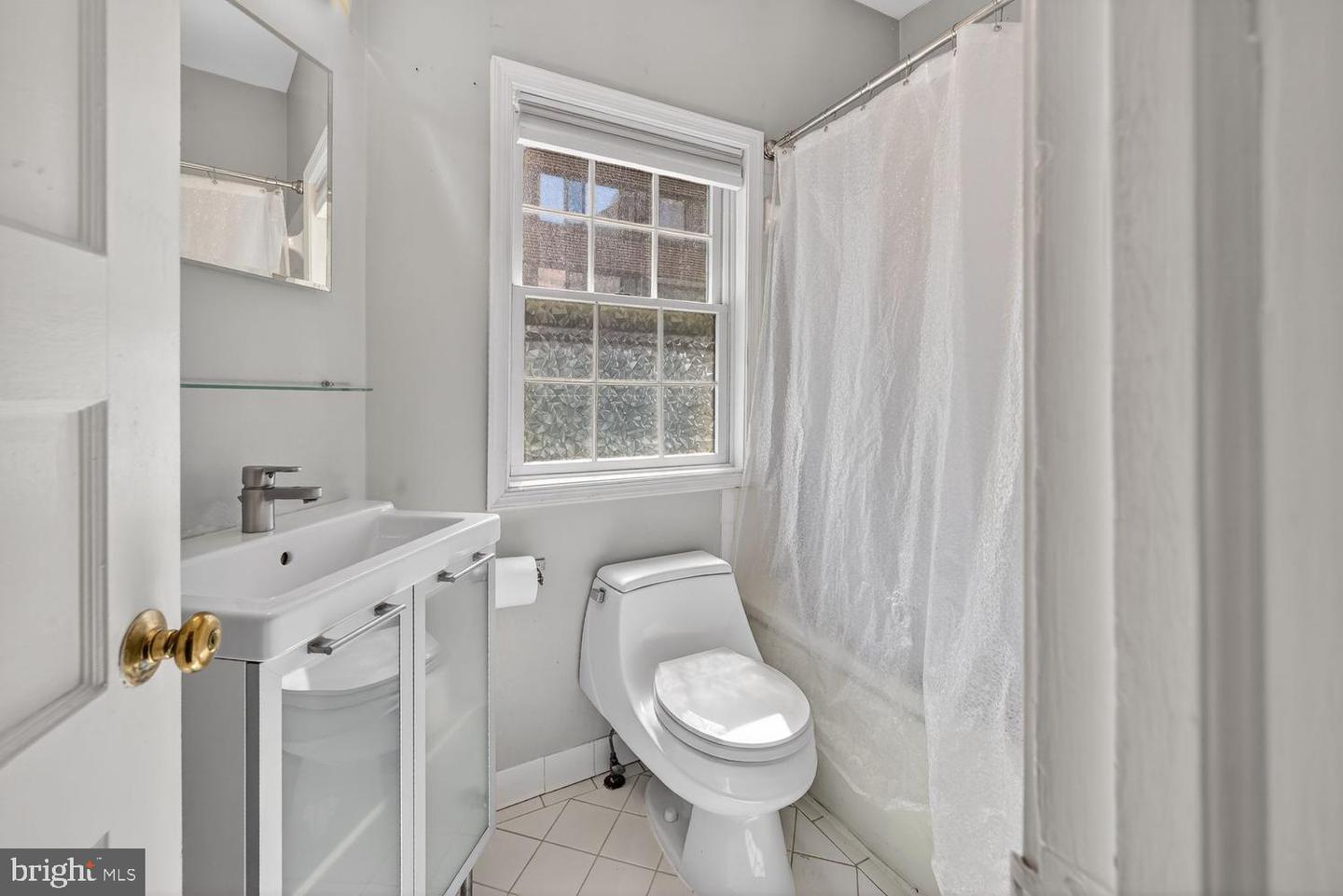 1025 30th St Nw Property Photo 15