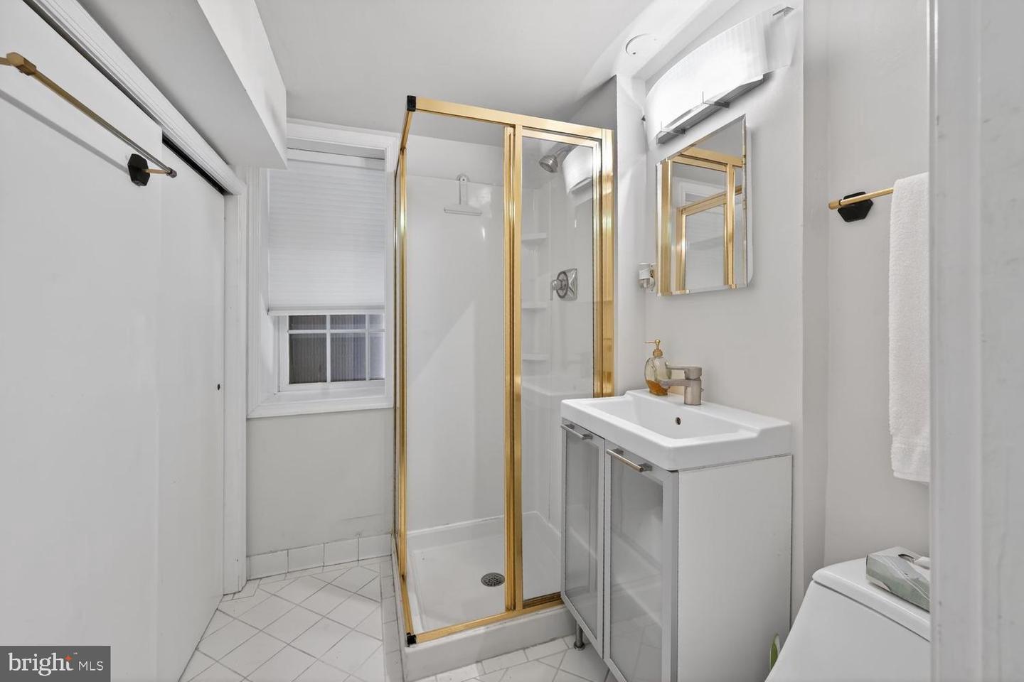 1025 30th St Nw Property Photo 22