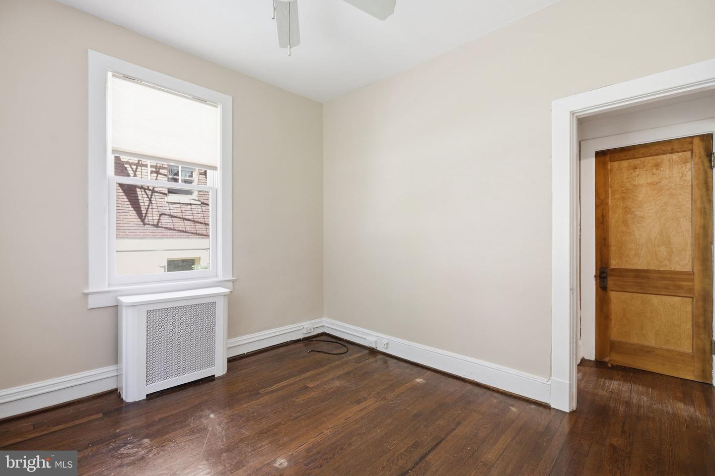 3018 Porter St Nw #103 Property Photo 24