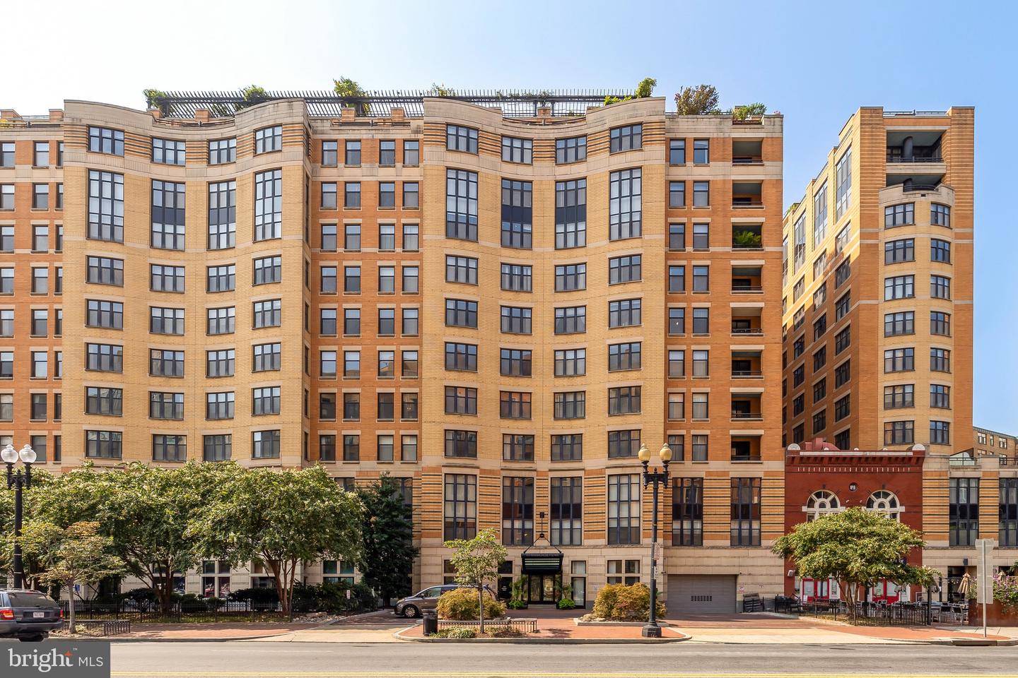 400 Massachusetts Ave Nw #1207 Property Photo 2