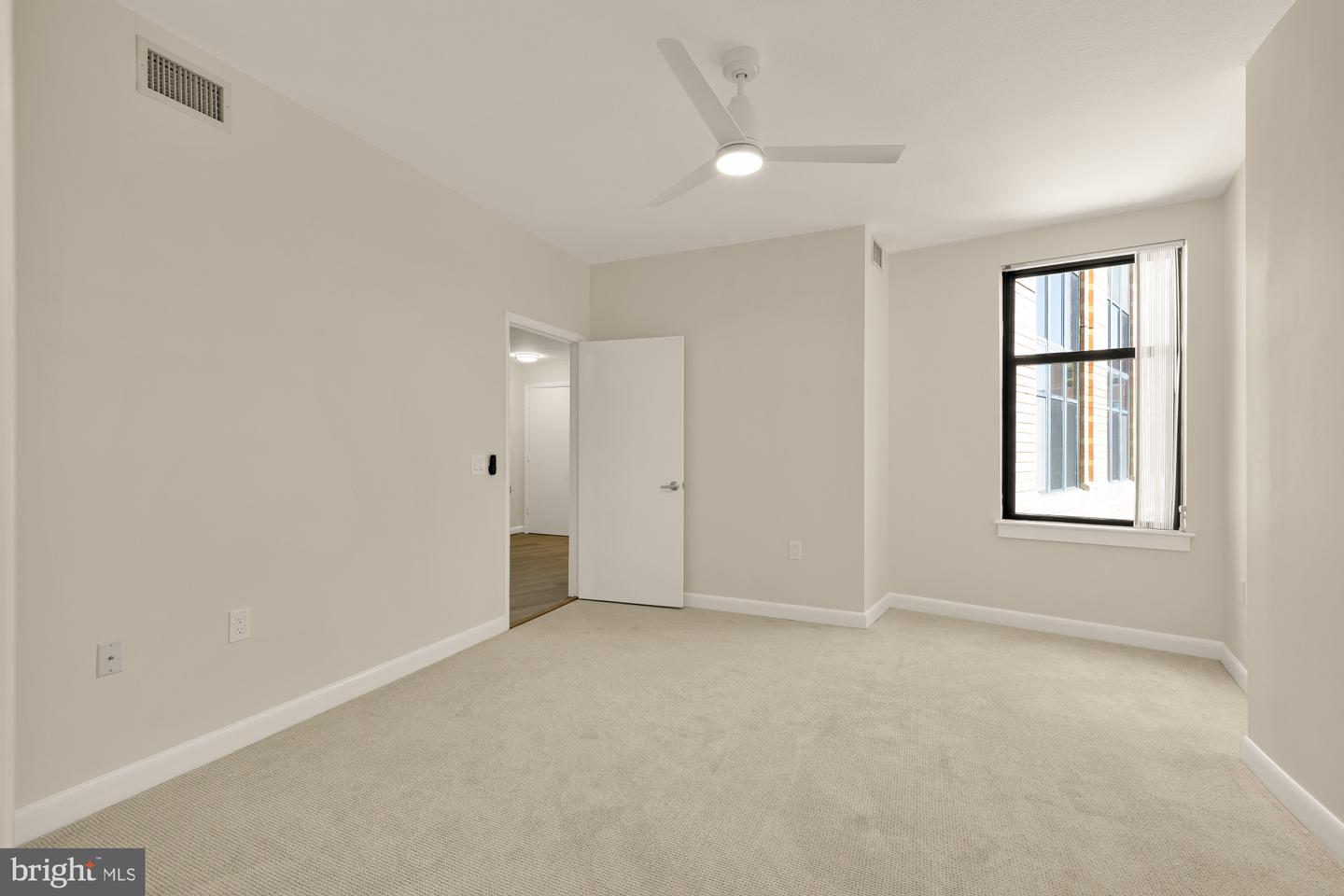 400 Massachusetts Ave Nw #1207 Property Photo 36