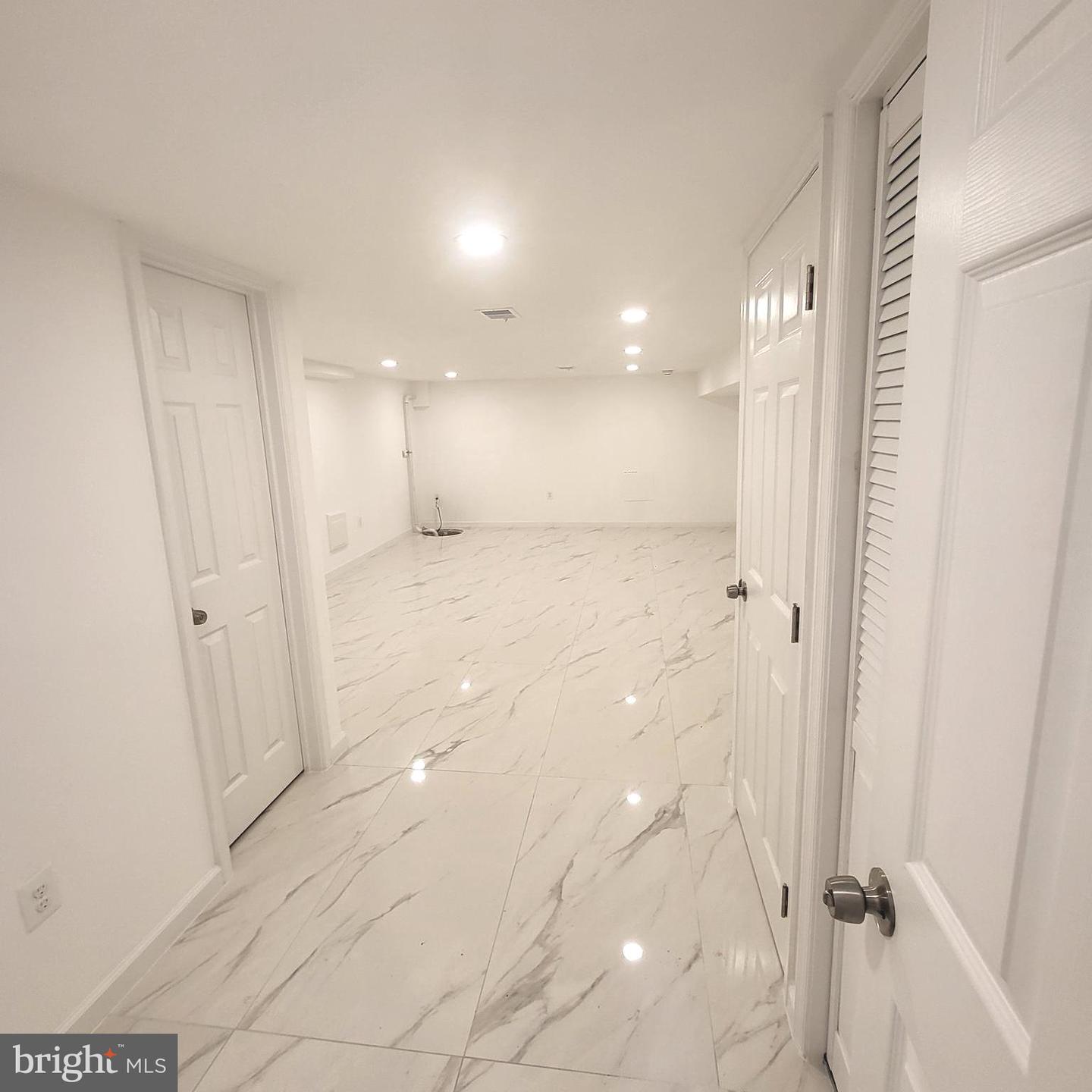562 24th St Ne Property Photo 29
