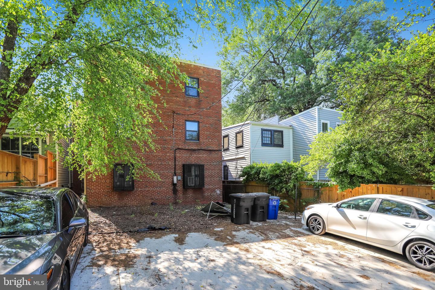 525 7th St Ne Property Photo 15