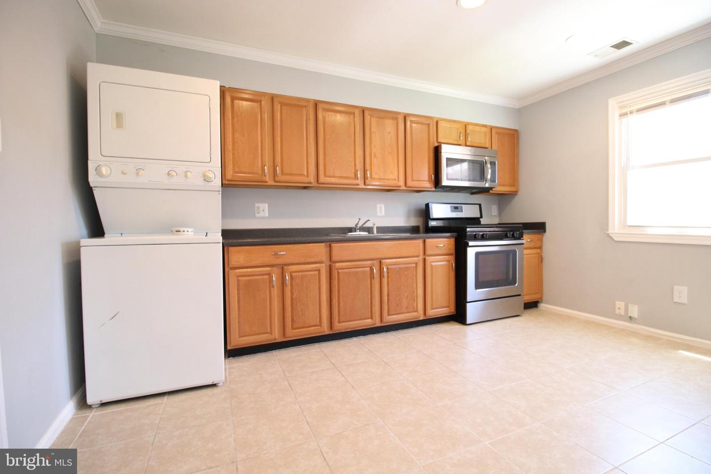 32 Bates St Nw Property Photo 6