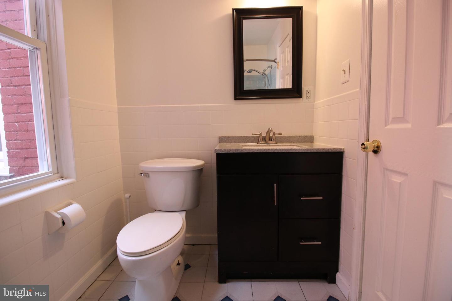 32 Bates St Nw Property Photo 14
