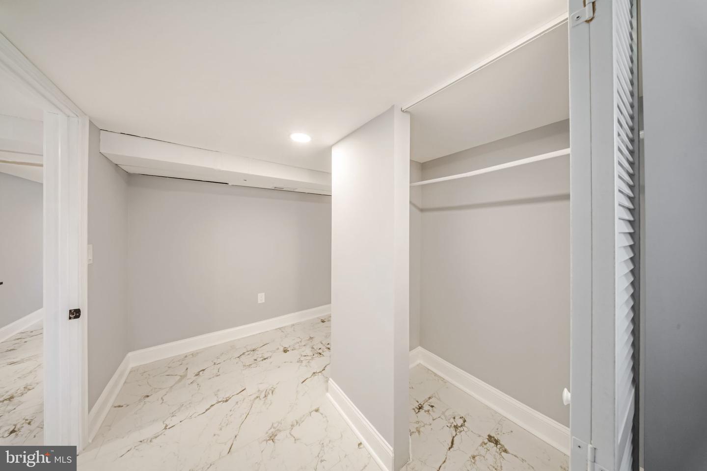 2605 Monroe St Ne Property Photo 40