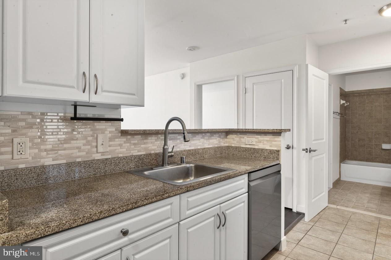 555 Massachusetts Ave Nw #1417 Property Photo 11